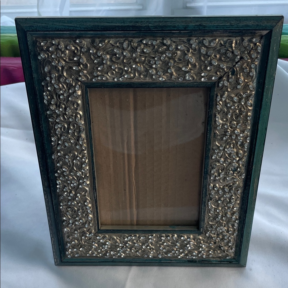 Pier 1 Green and Silver Ornate Picture Frame